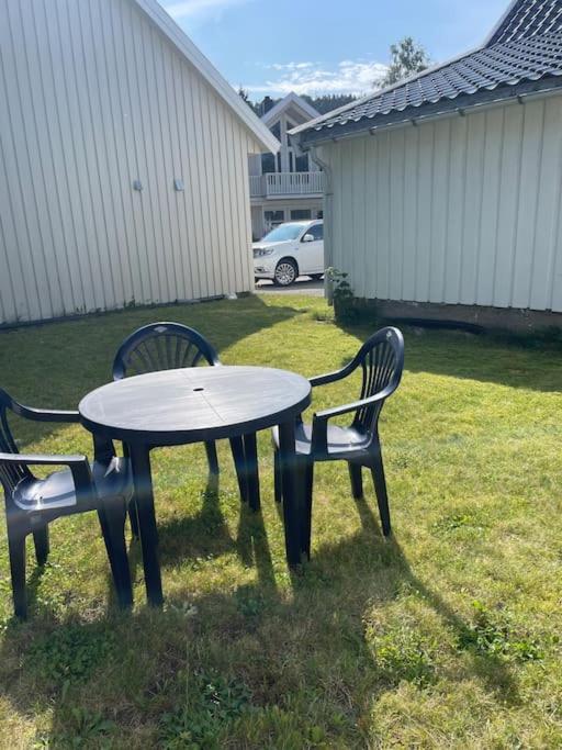 Sjarmerende Hus I Vennesla Exterior foto